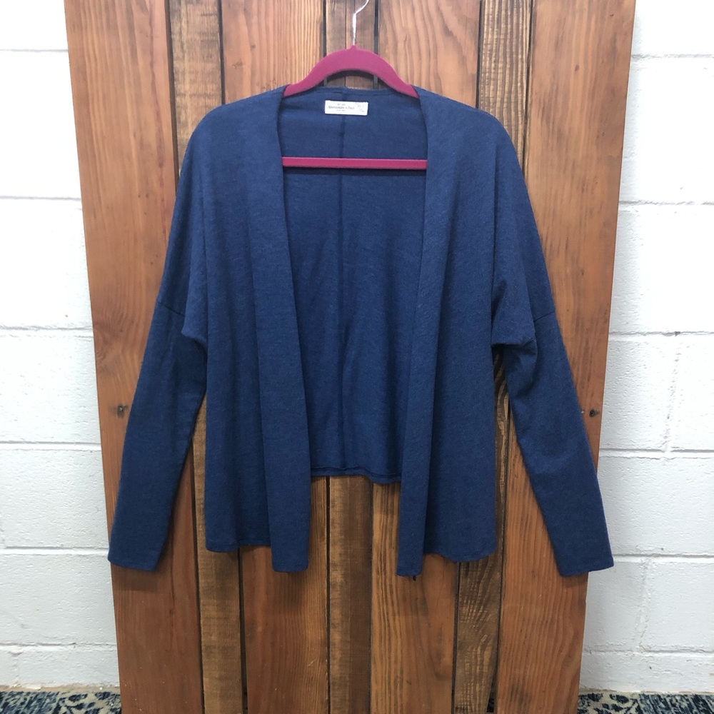 Abercrombie & Fitch xs/s blue lightweight cardigan